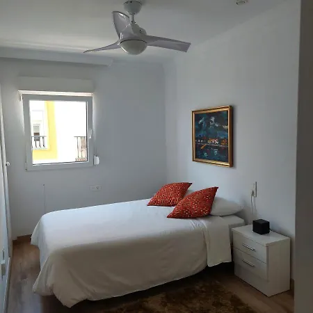 Appartamento Frente A La Playa Piso 2